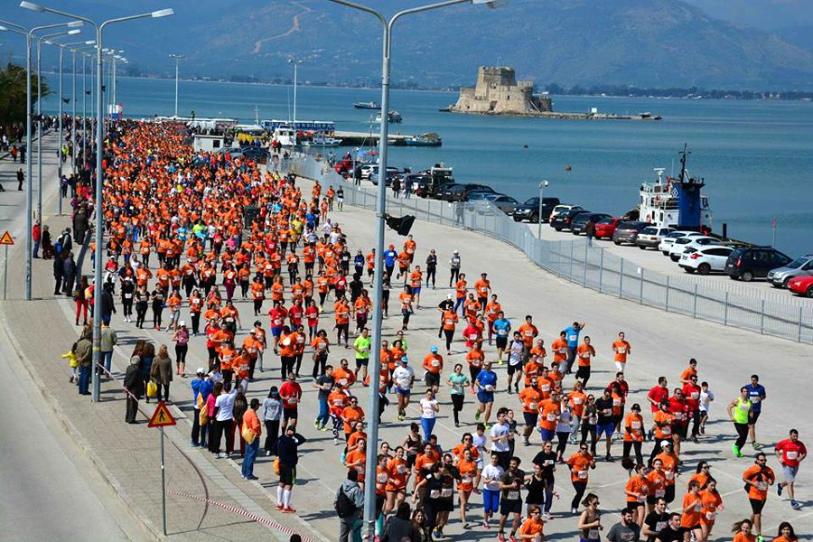 Tί σκέφτεται ένας Μαραθωνοδρόμος στα 42.195 μέτρα;